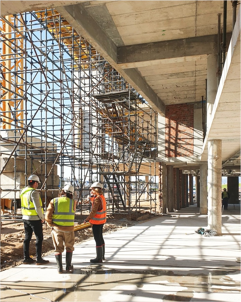 Banhoek construction work under a clear Cape sky